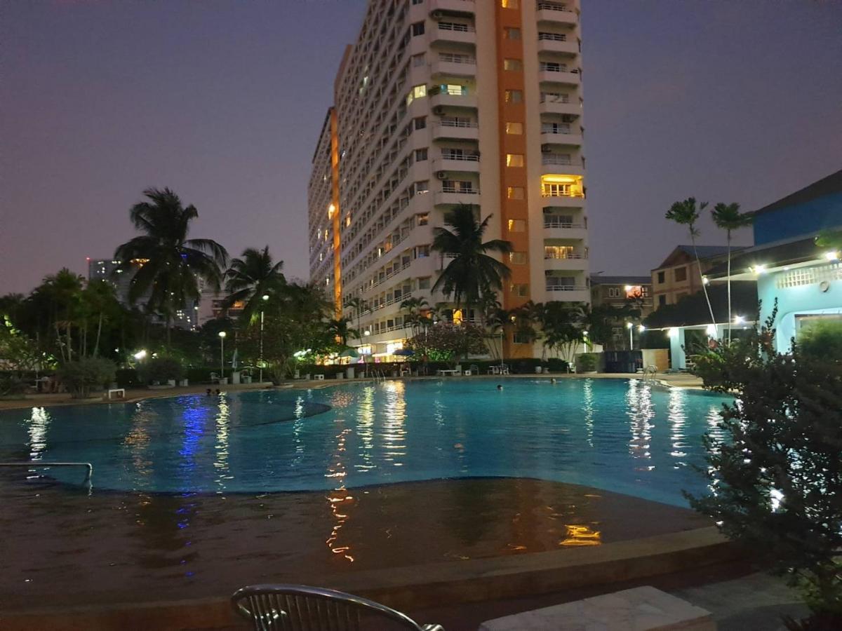 For RentCondoPattaya, Bangsaen, Chonburi : View talay 1 for rent