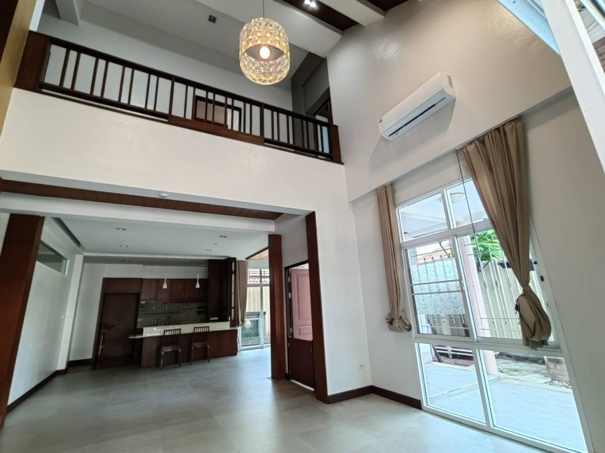 For RentHouseBangna, Bearing, Lasalle : 💥For rent 50,000 baht, Villa Bangna Village project, near Bangna Intersection, BTS Bangna