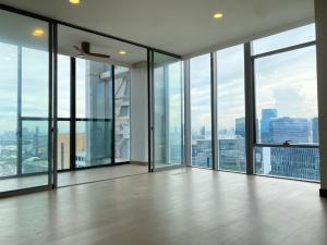 For SaleCondoKhlongtoei, Kluaynamthai : Luxury Penthouse for sale in the heart of Asoke-Rama 4, 29th floor, Siamese Exclusive Queens.