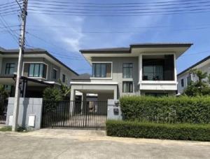 For RentTownhousePathum Thani,Rangsit, Thammasat : For Rent, 2-storey detached house for rent, Delight Village, Don Mueang-Rangsit, good condition, 4 air conditioners, fully furnished, for living only, pets not allowed.