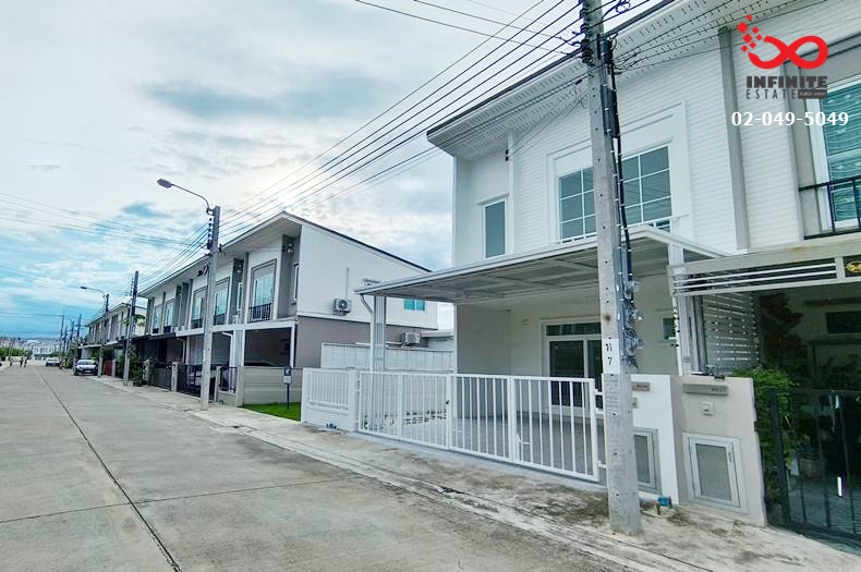 For SaleTownhouseBang kae, Phetkasem : 2-story townhome for sale, Gusto Village, Phetkasem 69, Liap Klong Phasi Charoen Road, Fang Tai.