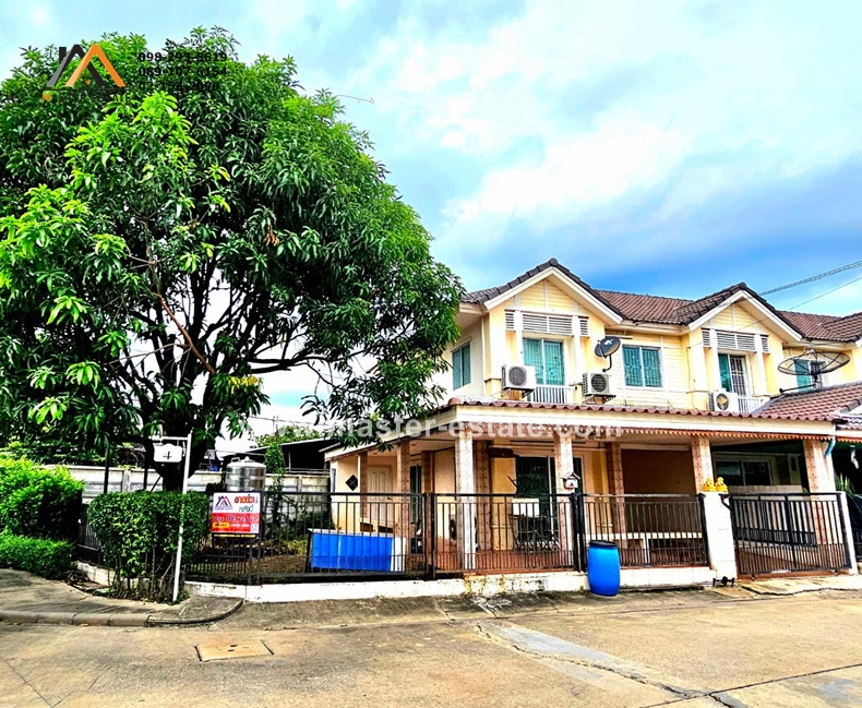 For SaleTownhousePathum Thani,Rangsit, Thammasat : Pruksa Ville 41 Bangkadi-Tiwanon Townhouse, width 5.7 meters, area 38.3 sq m., suitable for opening a shop inside the house, beautiful corner plot, beginning of the project.