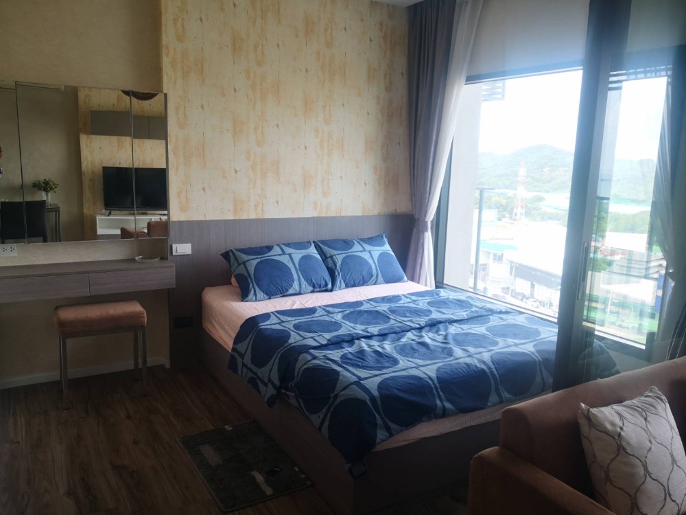 For RentCondoSriracha Laem Chabang Ban Bueng : For rent, special price, Knightsbridge Condo, The Ocean, Sriracha, beautiful room, quiet, sea view, very livable.