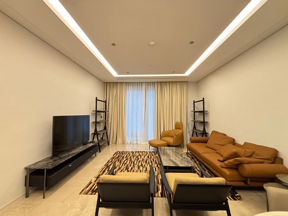 For RentCondoWitthayu, Chidlom, Langsuan, Ploenchit : For rent: The residence Sind horn Kempinski Hotel, 2 new bedrooms, with luxury furniture, on a high floor, ready to move in.