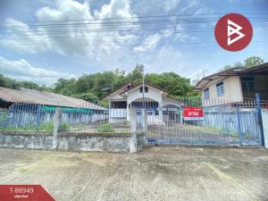 For SaleLandTak : Land for sale with buildings, area 1 ngan 29 sq m, Sam Ngao Subdistrict, Tak Province