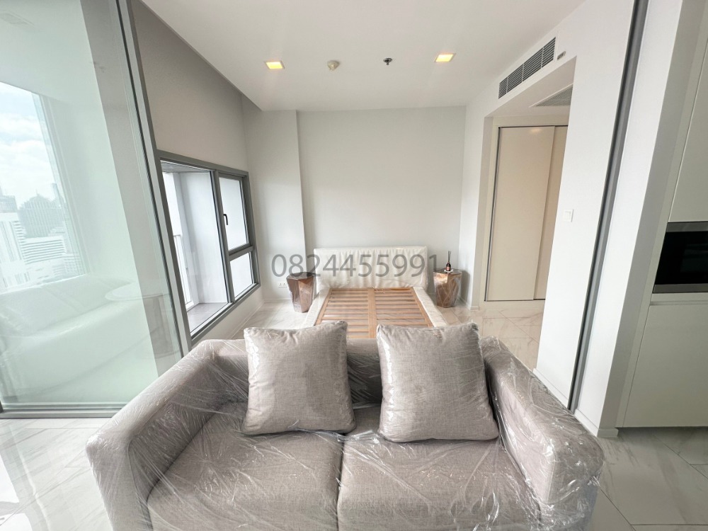 For SaleCondoNana, North Nana,Sukhumvit13, Soi Nana : ✅✅ 3210 Urgent sale, Hyde Sukhumvit 11 project, first hand room from the project (free kitchen set / air conditioner / electrical appliances) If interested, add Line >> PHOT.8 ✅✅