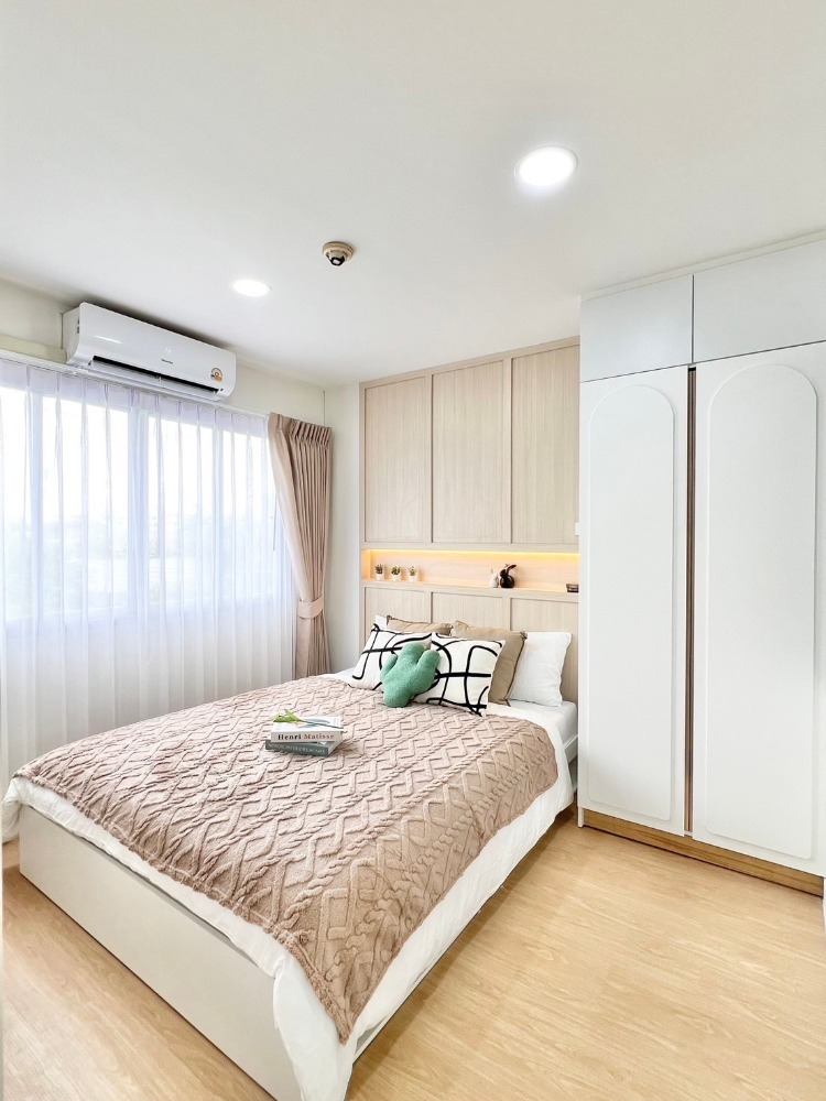 For SaleCondoRamkhamhaeng, Hua Mak : 🎪🎗LP-202 Condo for sale Lumpini Condo Town Bodindecha Ramkhamhaeng. Buying is worth more than renting. Easy installments starting at only 6,xxx baht* | Location Ramkhamhaeng 43/1 | Near 𝐁𝐓𝐒 Yellow Line | Message me quickly, theres only one room!!✅ .