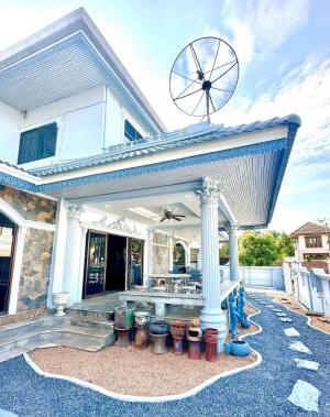 For RentHousePinklao, Charansanitwong : 2-storey detached house for rent, luxurious, European style. 120 sq m., on Borommaratchachonnani Road 77, near the new Southern Bus Terminal.