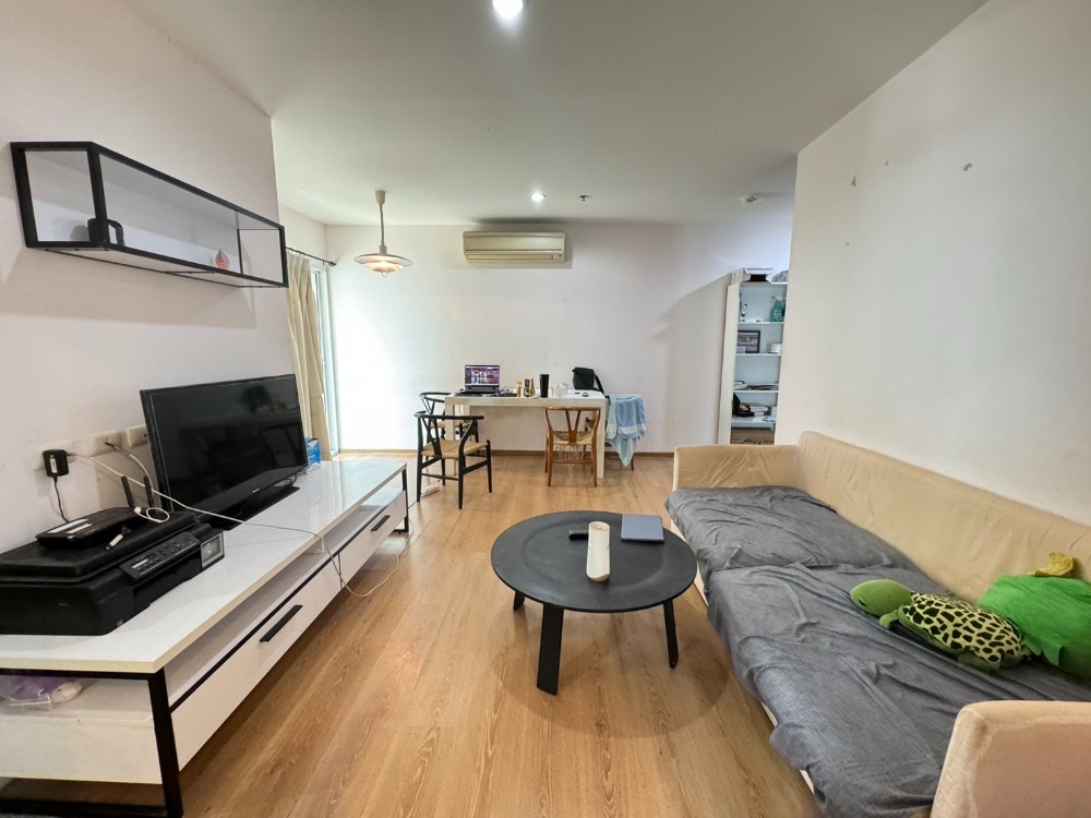 For SaleCondoLadprao, Central Ladprao : Hurry to sell, urgent sale, this price is no longer available, 2 bedrooms, Sym condo, size 64 sq m, only 4.2 million, very urgent!