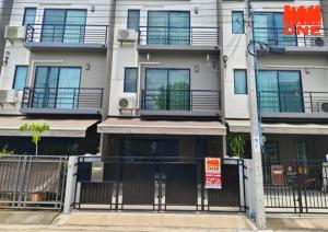 For SaleTownhousePinklao, Charansanitwong : 3-story townhome for sale, Baan Klang Muang, Pinklao, Charan.