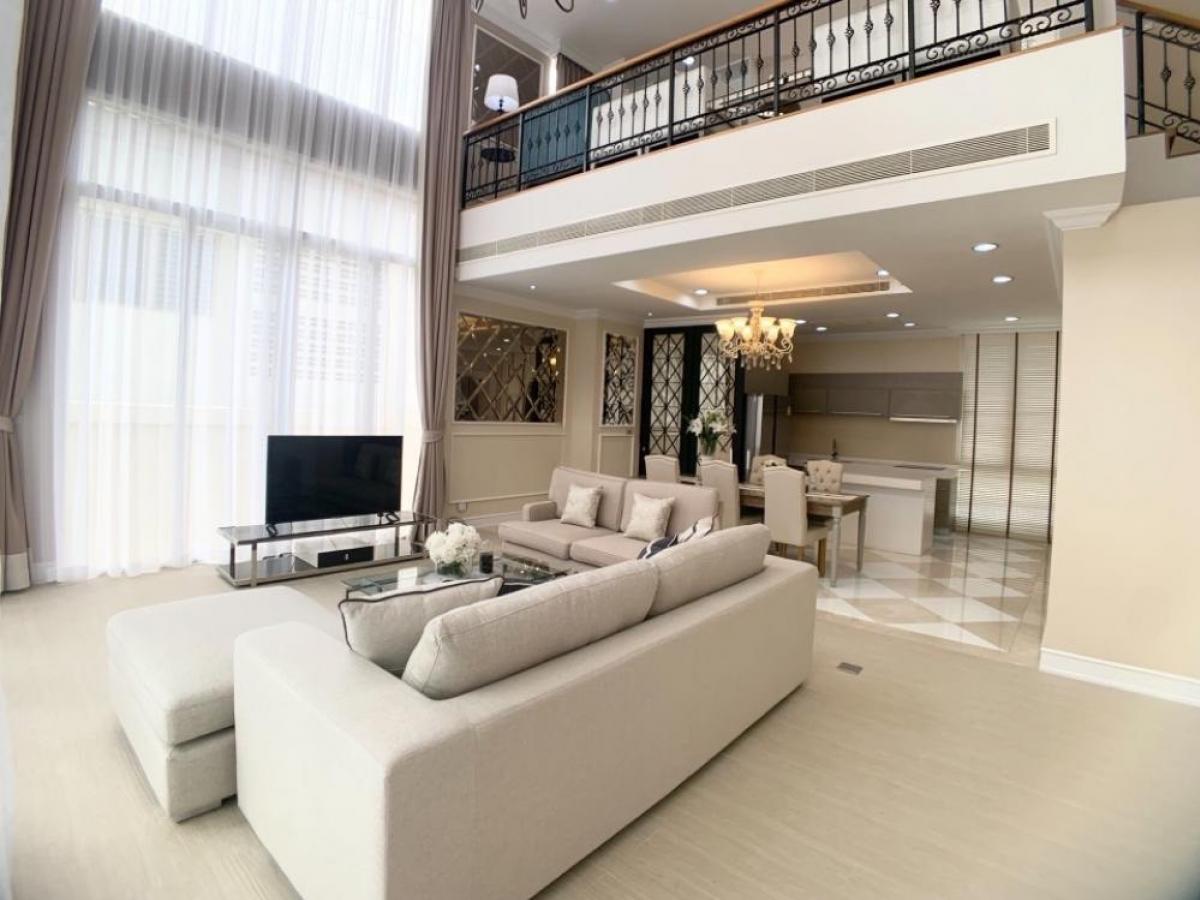 For RentTownhouseSukhumvit, Asoke, Thonglor : LL310 5-story townhome for rent, 349 Residence project, has an elevator, near BTS Thonglor, ready to move in.