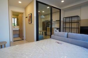 For SaleCondoSukhumvit, Asoke, Thonglor : Condo for sale: Noble Ambience Sukhumvit 42, 3rd floor, prime location, near BTS Ekkamai, only 350 meters (RS 0679)