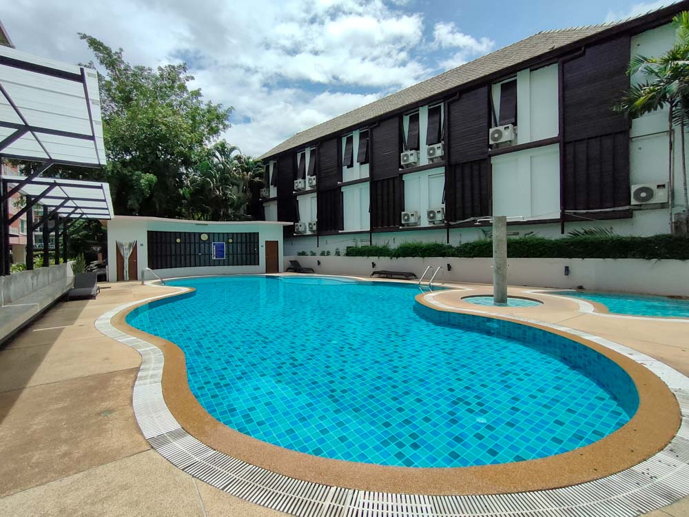 For SaleCondoChiang Mai : For sale, luxury condo, Panna Residence Nimman, in the heart of Chiang Mai's economic area