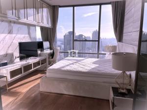 For RentCondoSathorn, Narathiwat : Luxury condo for rent, The Bangkok Sathorn, next to BTS Surasak, large room, city view