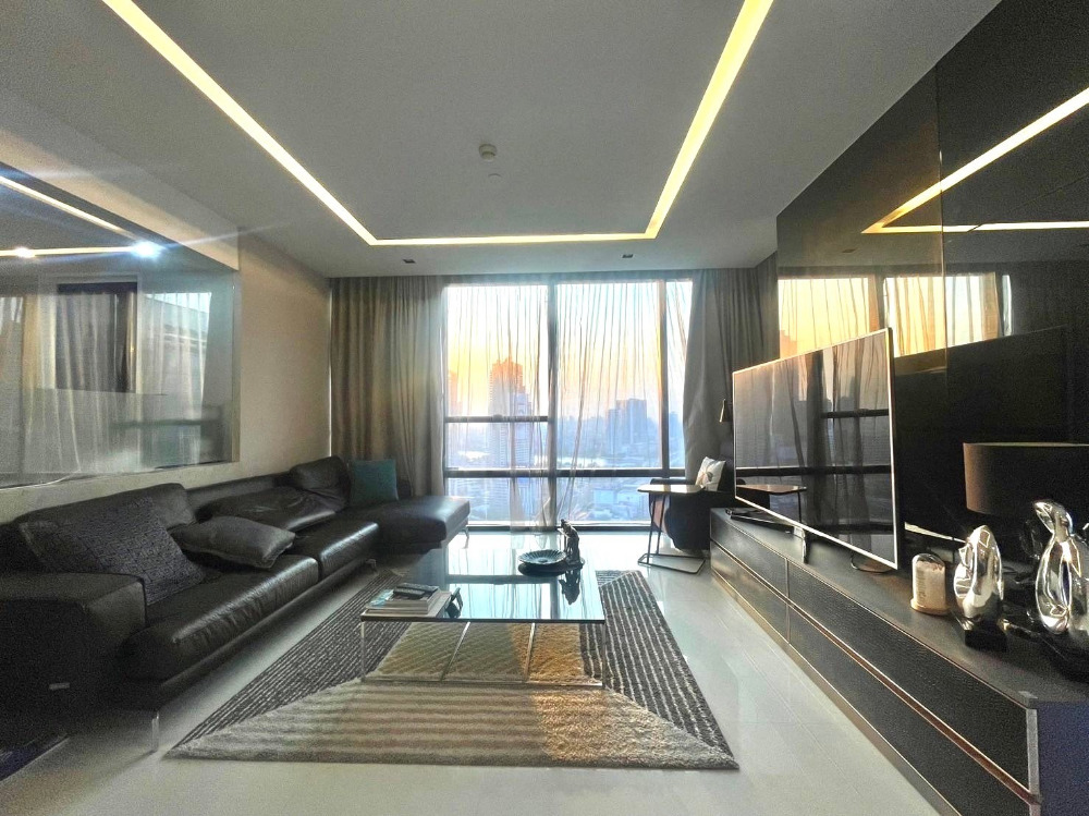 For RentCondoSathorn, Narathiwat : The Luxury Condo for rent. The Bangkok Sathorn. 2 Bed Type - C 117 sq.m. Available Now!!!