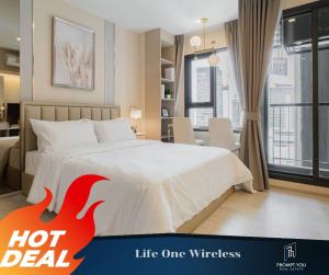 For RentCondoWitthayu, Chidlom, Langsuan, Ploenchit : For rent 🔥 Life One Wireless 🔥 Beautiful room, complete furniture and electrical appliances, high floor // Ask for more information at LineID:@promptyou4