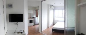 For RentCondoOnnut, Udomsuk : For rent Lumpini ville Sukhumvit 77-2, fully furnished, has washing machine, 22.5 sq m., 8,500 baht.