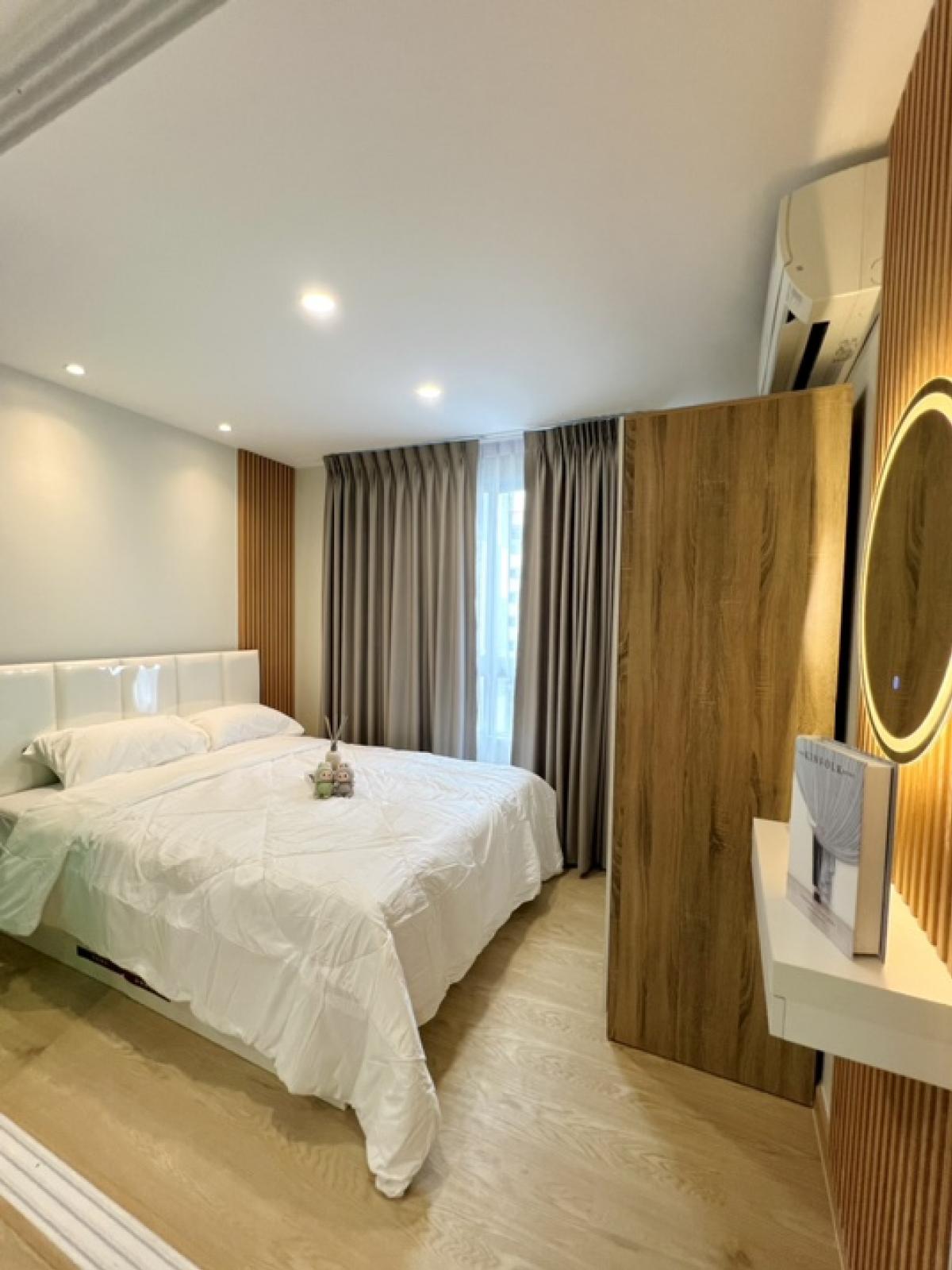 For SaleCondoPathum Thani,Rangsit, Thammasat : *Owner sells* Corner room, Plum Condo, Phahon Yothin 89, Phase 4, fully furnished, newly renovated room