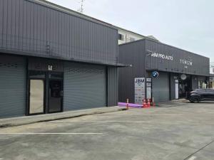 For RentWarehousePattanakan, Srinakarin : GGIJ101 Warehouse for rent, Soi Phatthanakan 38, Phatthanakan 65, 21.22 sq m, usable area 85 sq m, 1 office, 1 bathroom, 27,000 baht. 063-759-1967