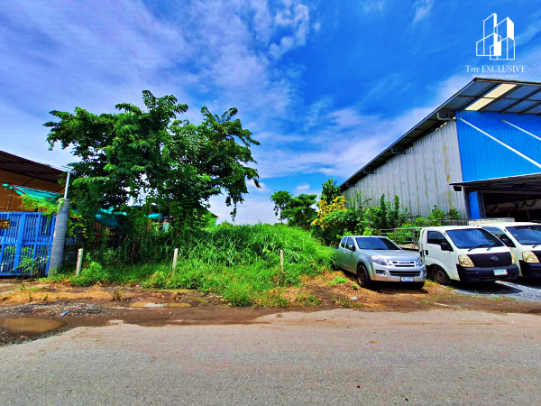 For SaleLandNonthaburi, Bang Yai, Bangbuathong : Urgent sale, vacant land 100 sq m, suitable for building a residence or warehouse, location Lam Pho, Bang Bua Thong.