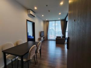 For RentCondoOnnut, Udomsuk : 🏢 Whizdom Essence 🛏️Beautiful room ✨Many rooms 🌐 Good location📍High floor 🌤️Beautiful view 🛋️Fully furnished 📺Fully equipped with electrical appliances (special price)