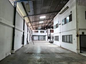 For RentWarehousePattanakan, Srinakarin : Vacant warehouse for rent, very cheap price