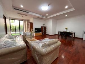 For RentCondoSukhumvit, Asoke, Thonglor : P.R. Home 3