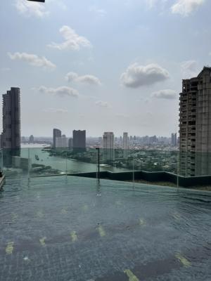 For SaleCondoSathorn, Narathiwat : Condo Rhythm Sathorn 21, 16th floor, Chao Phraya River view. The owner is selling it himself.