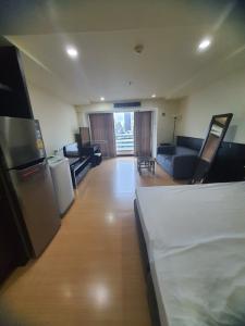 For RentCondoNana, North Nana,Sukhumvit13, Soi Nana : Condo for rent, The Trendy Condominium, near BTS Nana.