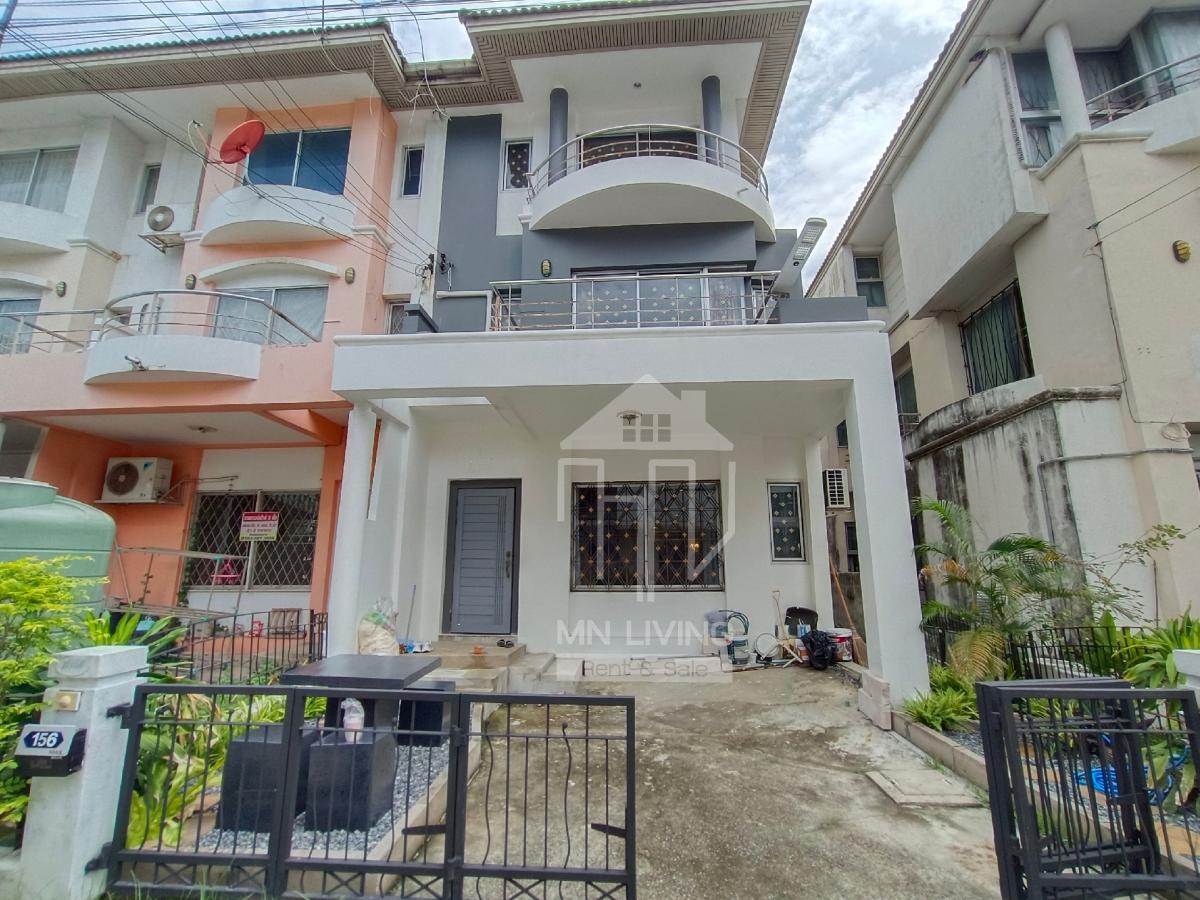 For RentHouseRattanathibet, Sanambinna : 3-story townhome for rent near the Purple Line. Nonthaburi Government Center Station Central Rattanathibet, Supalai Ville Rattanathibet Project