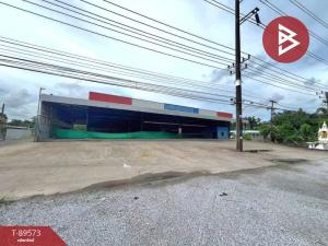 For SaleLandChanthaburi : Land for sale with buildings, area 8 rai 1 ngan 78 square wah, Na Yai Am, Chanthaburi.