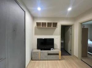 For RentCondoRama9, Petchburi, RCA : SVR-483 Condo for rent The Base Rama 9 - Ramkhamhaeng, size 32 sq m., 1 bedroom, 15th floor.