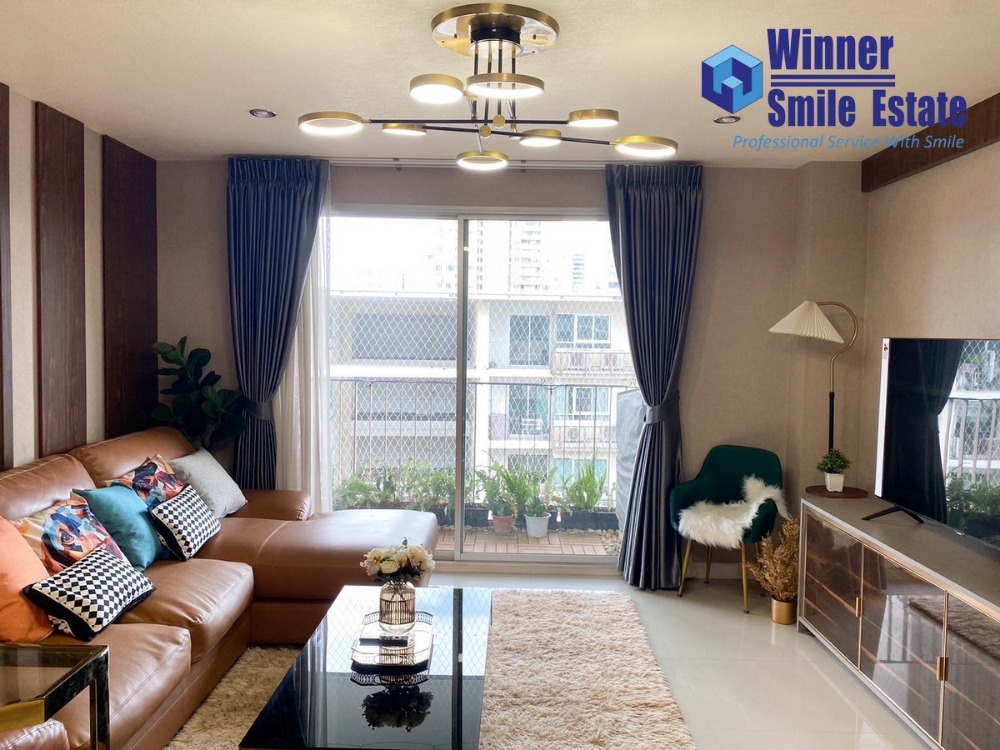 For SaleCondoSukhumvit, Asoke, Thonglor : Condo for sale in Thonglor zone,The Clover Thonglor, room 70 sq m, 2 bedrooms, beautifully decorated room, near BTS Thonglor.