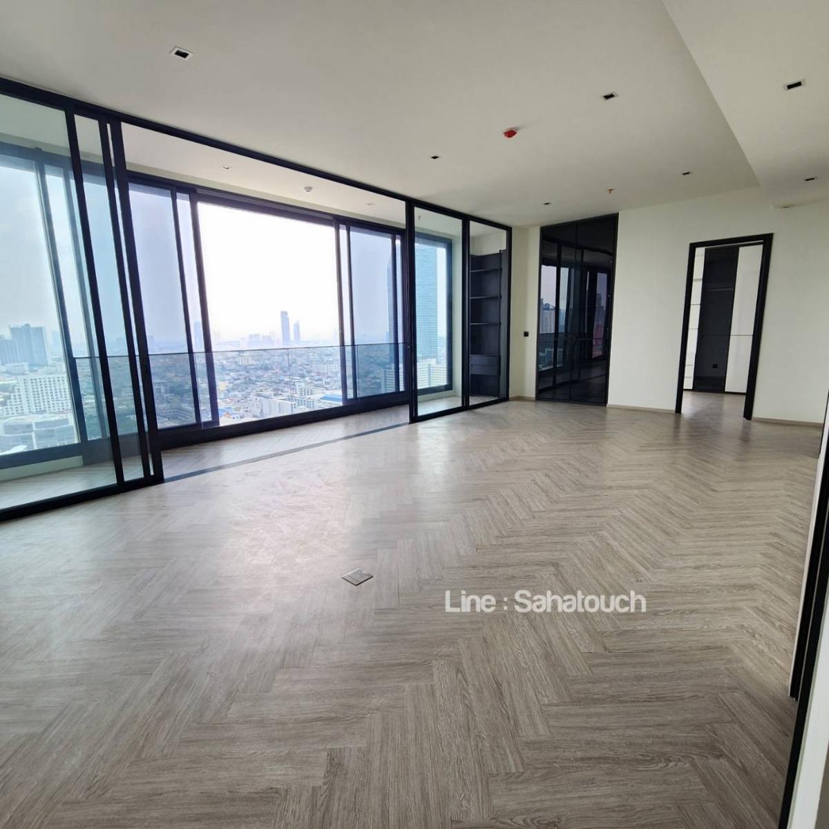 ขายคอนโดวงเวียนใหญ่ เจริญนคร : ✨For Sale ✨Chapter Charoen Nakhon 3 Bedrooms 151Sqm River Front (New Room)​🏢