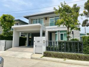 For RentHouseNonthaburi, Bang Yai, Bangbuathong : Rent Manthana Ratchapruek-Nakhon In Rattanathibet, new house, large size in front of the garden, near the club, addition of SCG Glass House.