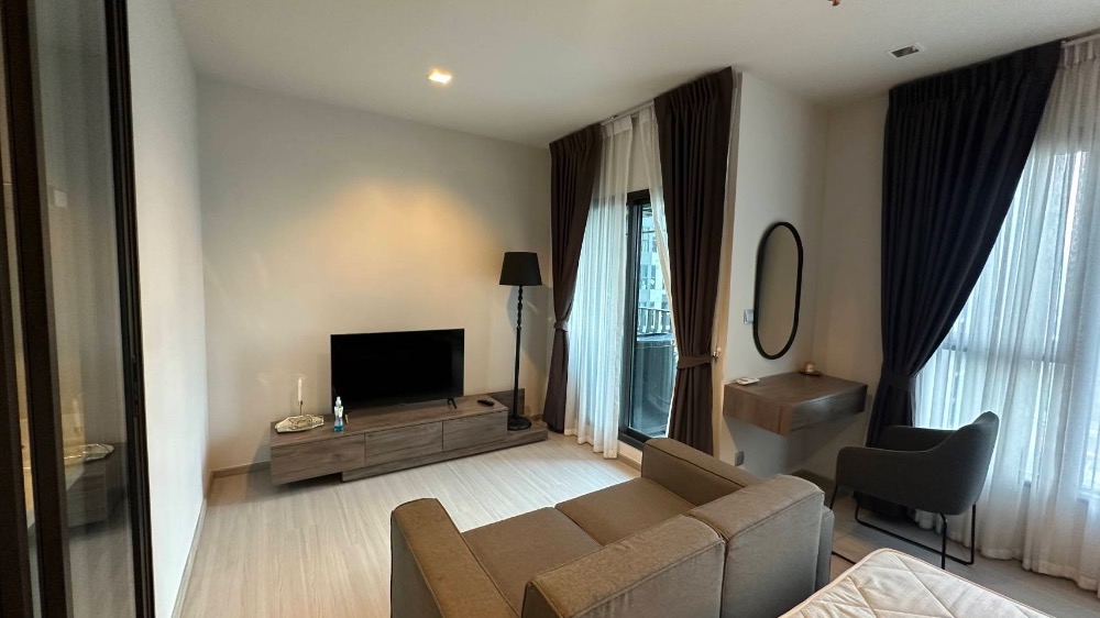 ขายคอนโดพระราม 9 เพชรบุรีตัดใหม่ RCA : Sale: Life Asoke-Rama9 1 bed 1 bath 28sqm ขาย ไลฟ์ อโศก พระราม9 ราคาดีมาก ชั้นสูง สวยมาก