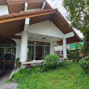 For SaleHouseChaengwatana, Muangthong : #Sell a house in Muang Thong Thani #Sell a house #Sell a 2-storey detached house #Land 75 sq m. #Usable area 223 sq m.