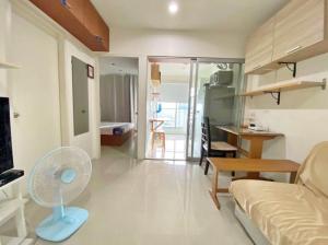 For RentCondoOnnut, Udomsuk : Cheap for rent, Aspire Sukhumvit 48, size 32 sq m., 1 bedroom, high floor, beautiful room, owner has never rented it out, fully furnished, has washing machine, near BTS Phra Khanong, only 600 meters, rent 13,000/month.