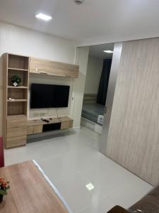 For RentCondoBangna, Bearing, Lasalle : Condo style (Sukhumvit-Bangna) next to Central Bangna. New and ready to move in, 1 bedroom, 1 bathroom, 1 kitchen, size 28 sq m, room divided into sections.