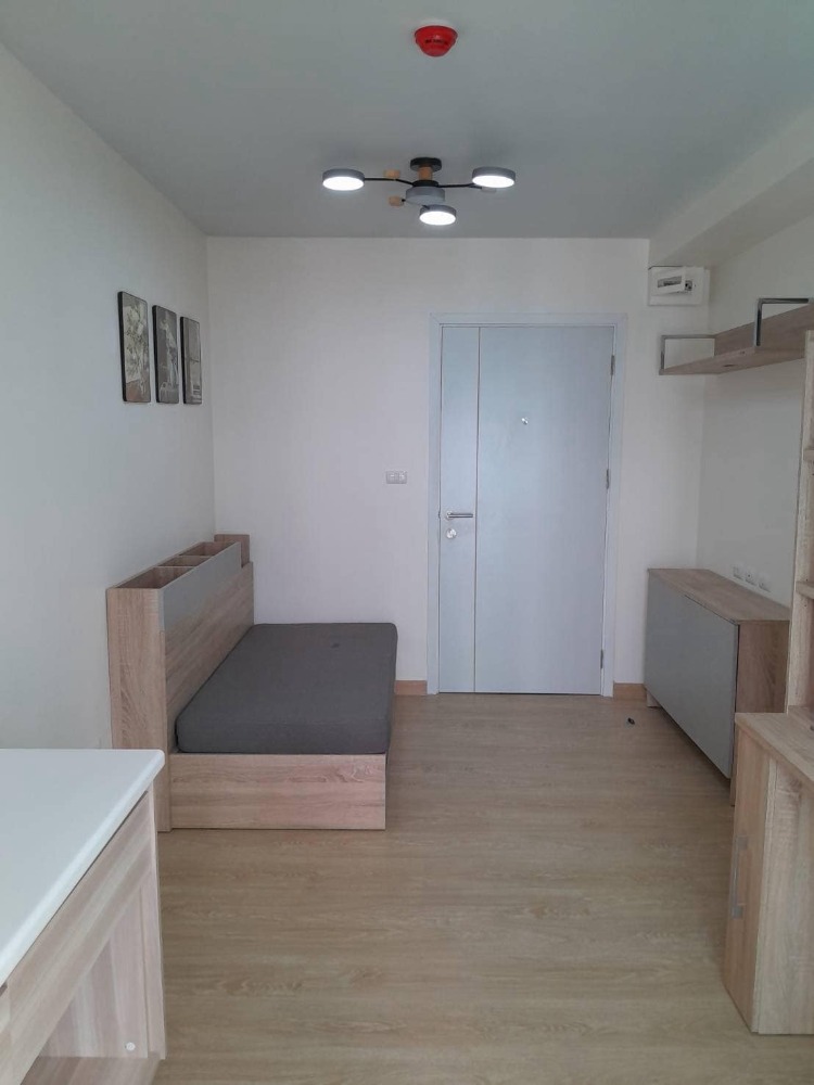 For SaleCondoChaengwatana, Muangthong : #Plum Condo Chaengwattana, newly renovated room, Plum Condo Chaengwattana Station, Phase 1, Building B, 5th floor, size 26.49 sq m., 1 bedroom, 1 bathroom, 1 living room, corner room, next to the central view. This phase is quiet, no hustle and bustle, no