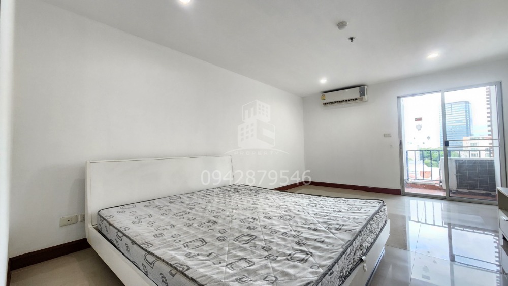 For SaleCondoRatchadapisek, Huaikwang, Suttisan : Urgent sale, Regent Home 5 Ratchada 19 Studio, 8th floor, Building B, 31 sq m.