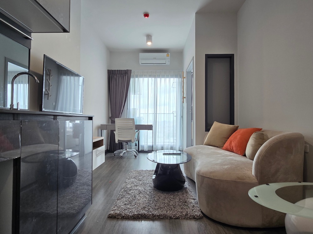 For RentCondoSiam Paragon ,Chulalongkorn,Samyan : Ideo Chula - Samyan【𝐑𝐄𝐍𝐓】🔥Cutely decorated room, minimalist, in the heart of the city, fully furnished. The central part is complete. Near Samyan Mitrtown, ready to move in!!🔥 Contact Line ID: @hacondo