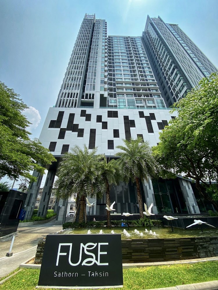 ขายคอนโดวงเวียนใหญ่ เจริญนคร : Fuse Sathorn - Taksin