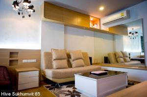 ให้เช่าคอนโดอ่อนนุช อุดมสุข : By Owner. Hive Sukhumvit 65 Condo near BTS Ekkamai For Rent