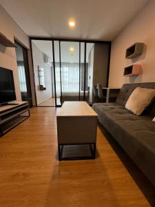 ให้เช่าคอนโดสมุทรปราการ สำโรง : CH0970 ให้เช่า คอนโด The Cube Loft Srinakarin พร้อมอยู่