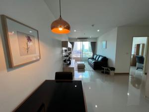 For RentCondoSriracha Laem Chabang Ban Bueng : Room available for rent in Sriracha Condo, Sriracha Condo View, 14th floor, city view