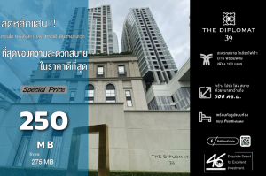 For SaleCondoSukhumvit, Asoke, Thonglor : Condo for sale: The Diplomat 39 Penthouse 500 sq m. Ultra Luxury condo, very exclusive penthouse room, high floor, 4 bedrooms / 5 bathrooms, decorated in minimal style, every piece of furniture is imported. If interested, please make an appointment to see