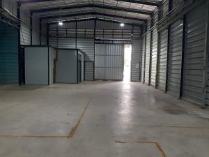 For RentWarehousePhutthamonthon, Salaya : We recommend a warehouse for rent, 200 sq m. with office, Phutthamonthon Sai 3 Road, Soi 7, 500 meters into the alley, Nong Khang Phlu Subdistrict, Nong Khaem District, Bangkok, near Bang Khae, Sai 2, Sai 4.