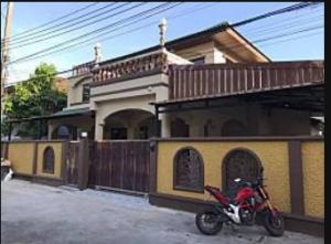 For SaleHouseBangna, Bearing, Lasalle : Single house for sale, 61 sq.wa., Rangsiya Village