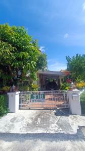 For SaleHousePattaya, Bangsaen, Chonburi : Twin house, 2 floors, 2 bedrooms, 2 bathrooms, 2 cars, fully decorated, ready to move in. Country Park Village 1 Near Nong Mon Bypass, Nong Mon Market, Bang Saen